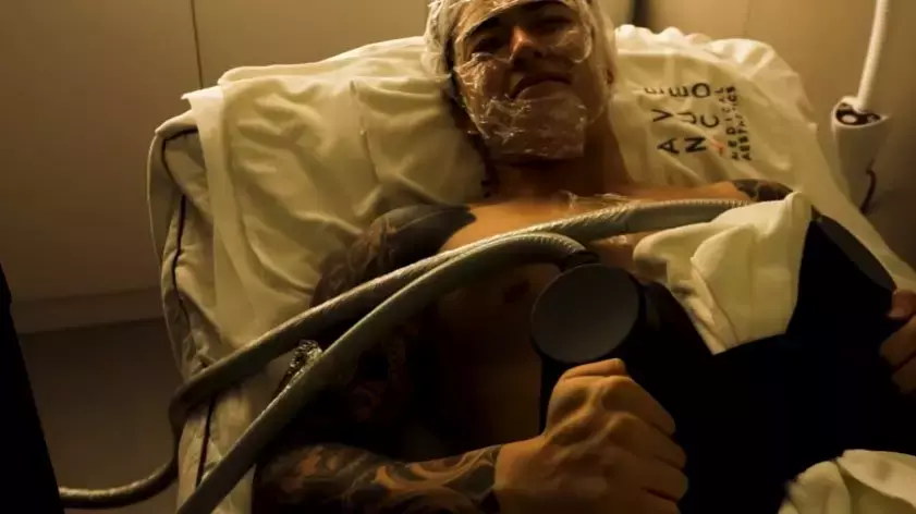 一脫致富！獅城最黃男網黃 罪成或坐牢