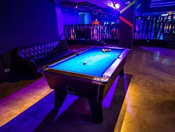 【周末去哪】5折潘多拉、6折小CK、3折Zara、親子陶藝、保齡球、發泄屋來了