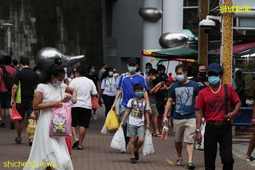 專家預測新加坡將日增1萬！網友吐槽：喊了兩年加油，最後自己參加總決賽