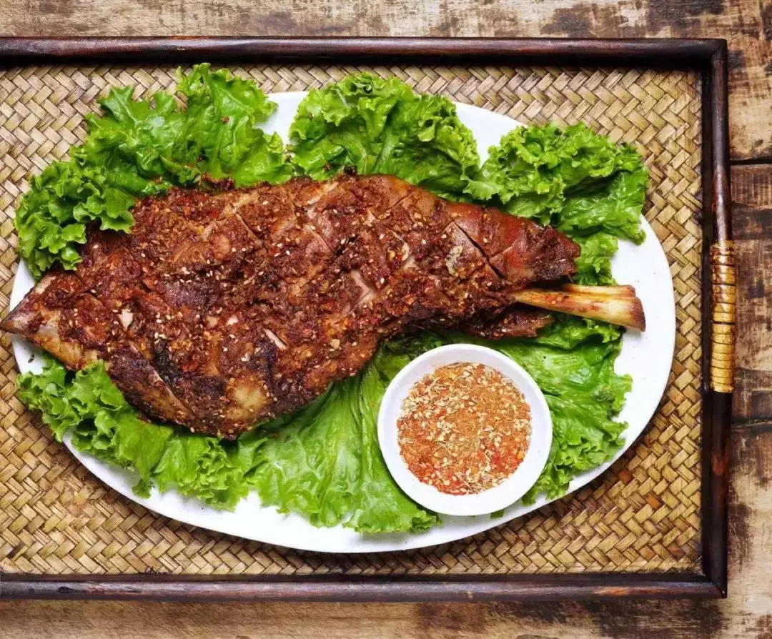 S$35吃烤羊腿还送菜！家乡小厨等你开宴