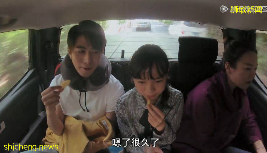 “畢業太早”!新加坡開學第一天,發現同班同學竟是中國男明星