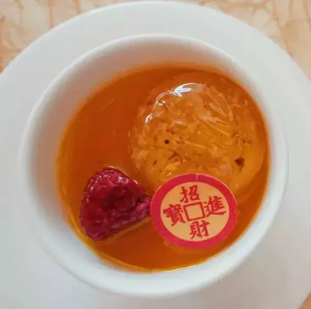 奢华住宿和美味精致的团圆饭，圣淘沙名胜世界等你来