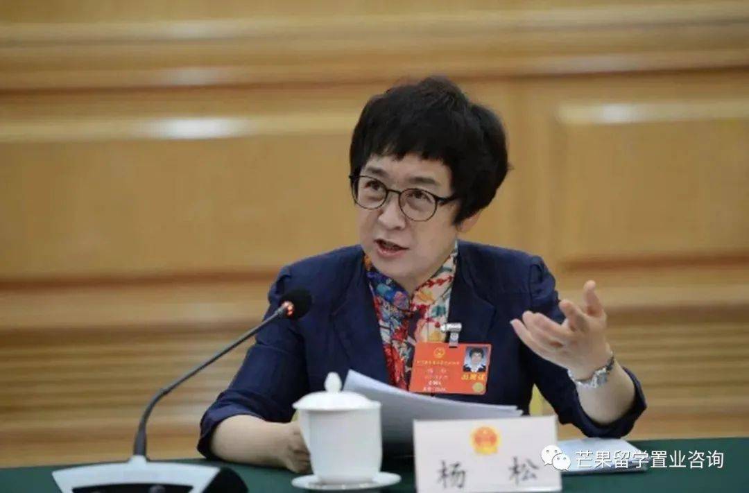 毕业月薪3至5万人民币!新加坡留学生有多少新福利