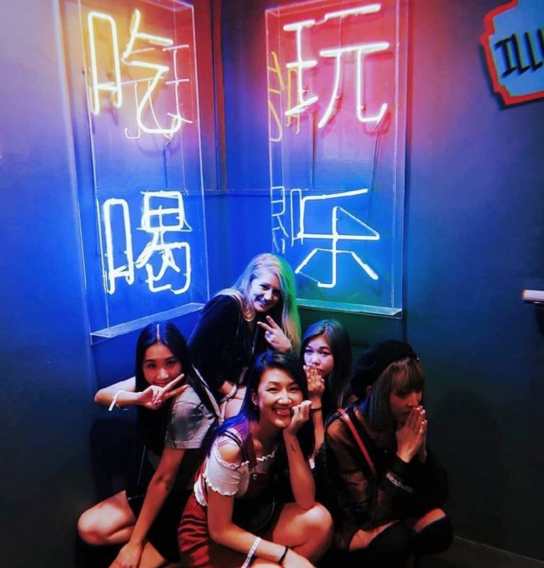 新加坡街机酒吧👾 Level Up 喝酒玩游戏🎮 老式电玩机经典重现、90后集体回忆地