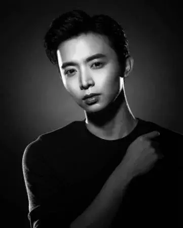 冯伟衷逝世3周年 艺人好友发文悼念