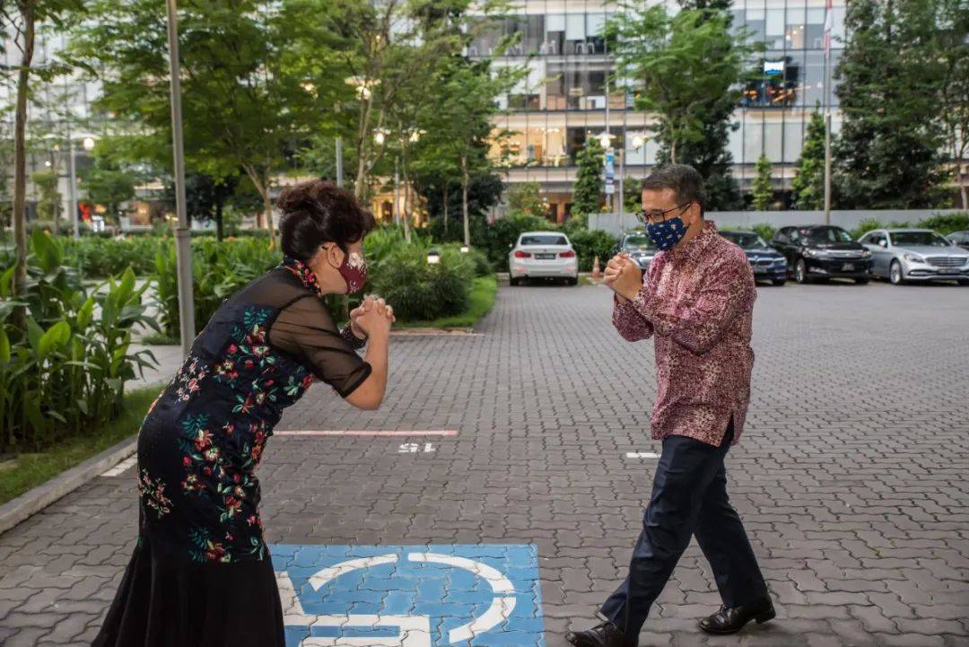 春城洋溢华夏情 不忘初心向前行