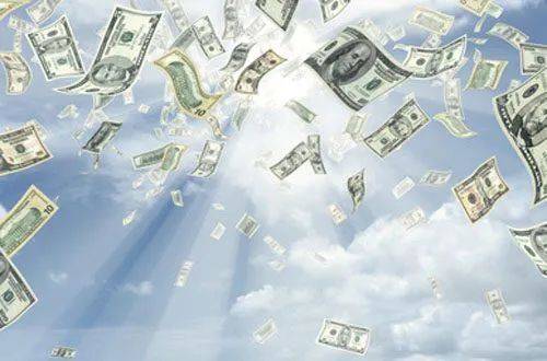 这个新加坡女子收到一笔不明转账后,在监狱度过了元旦