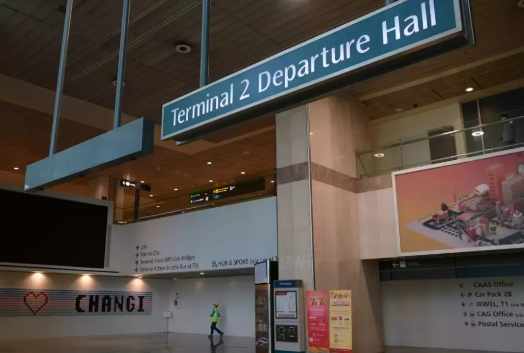 樟宜机场第2航站楼继续关闭!近日航班又熔断,有人为回国造假