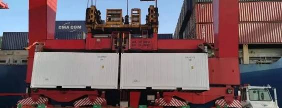 百亿剂新冠疫苗全球行,需1500万个冷藏箱,新加坡港正成为拥堵港口