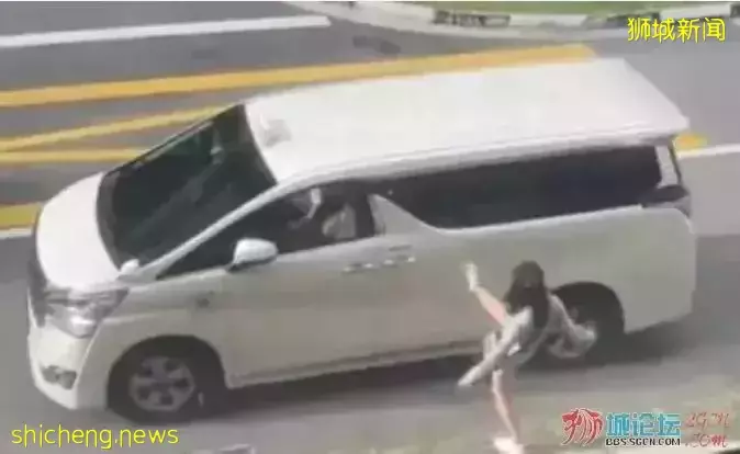 新加坡男子街头暴揍女子惹争议,网友:打女人算什么男人