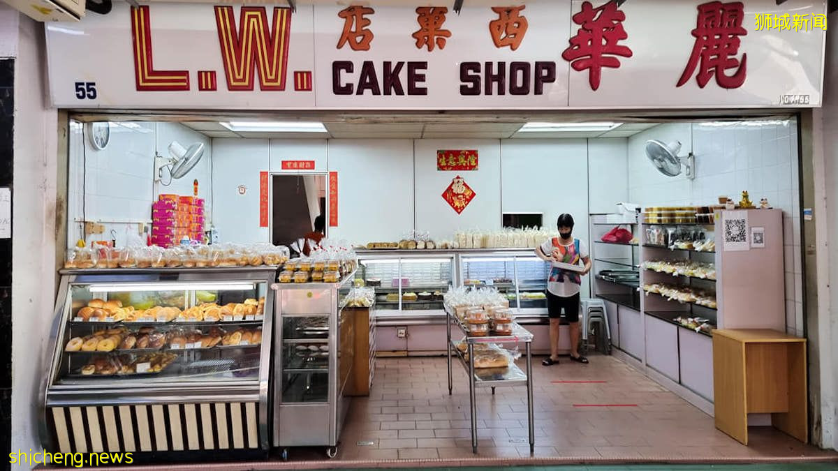 勿洛老式面包店出售这些“古早味”蛋糕, 勾起许多网民回忆