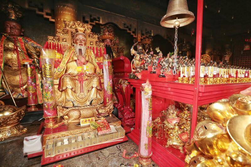 三巴旺財神廟火災 神像竟完好無損