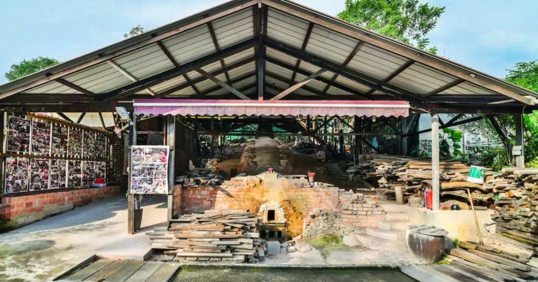 圣诞节期间，陶艺手工艺课程受到新加坡民众广泛欢迎