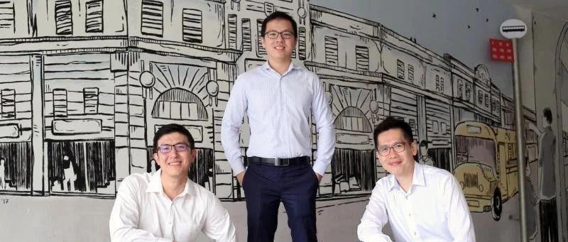 警察叔叔竟改行当翻译