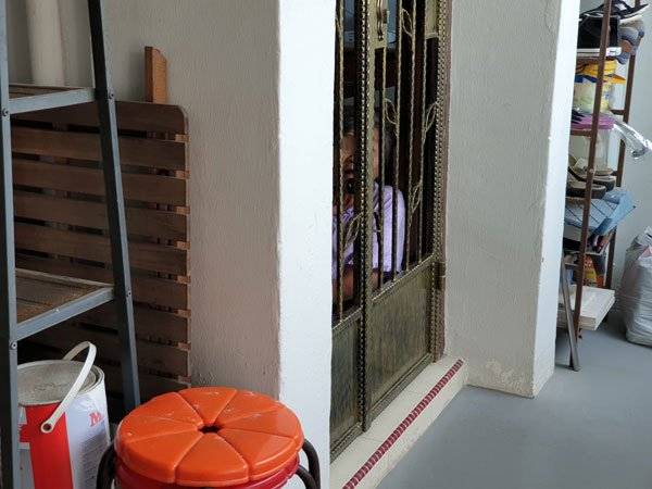 八旬阿嬷害怕疼痛 沖涼碰水淒厲尖叫