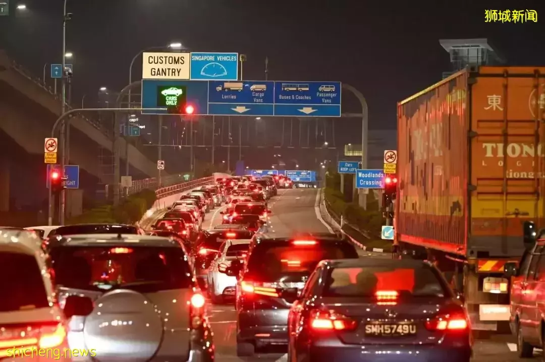 馬來西亞爆發離職潮,都來新加坡了!周五起,陸路返新無需申報