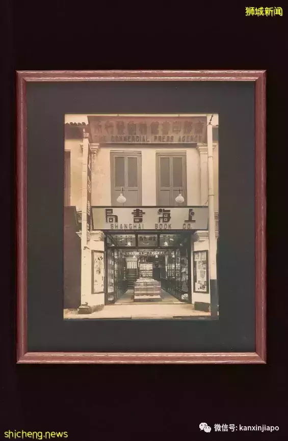 新加坡“老書城”的新面貌,這裏不僅可以買書,還能看展、玩音樂、吃美食