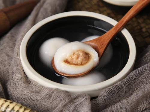 地區 慶祝元宵節的傳統習俗，你知道多少