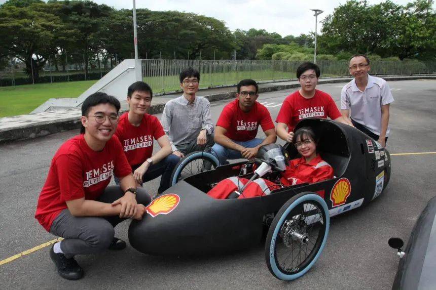 从保障老年人安全的智能设备到氢动力汽车，新加坡淡马锡理工学院培养工科学生为未来做准备