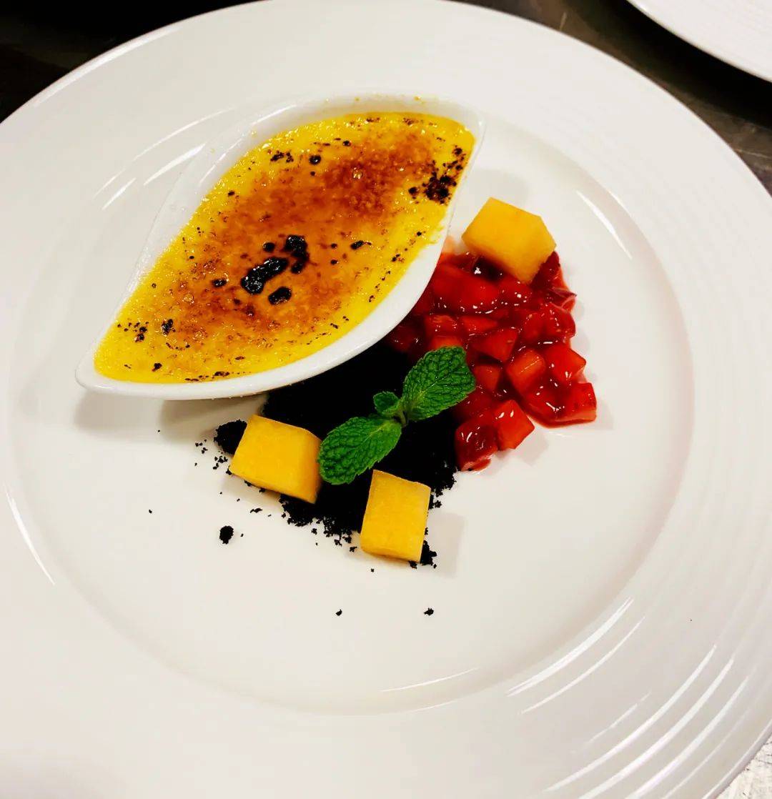 新加坡夜間野生動物園，現在可以搭帳篷吃晚餐了