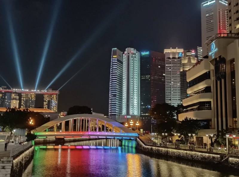 新加坡的夜景也太美了吧