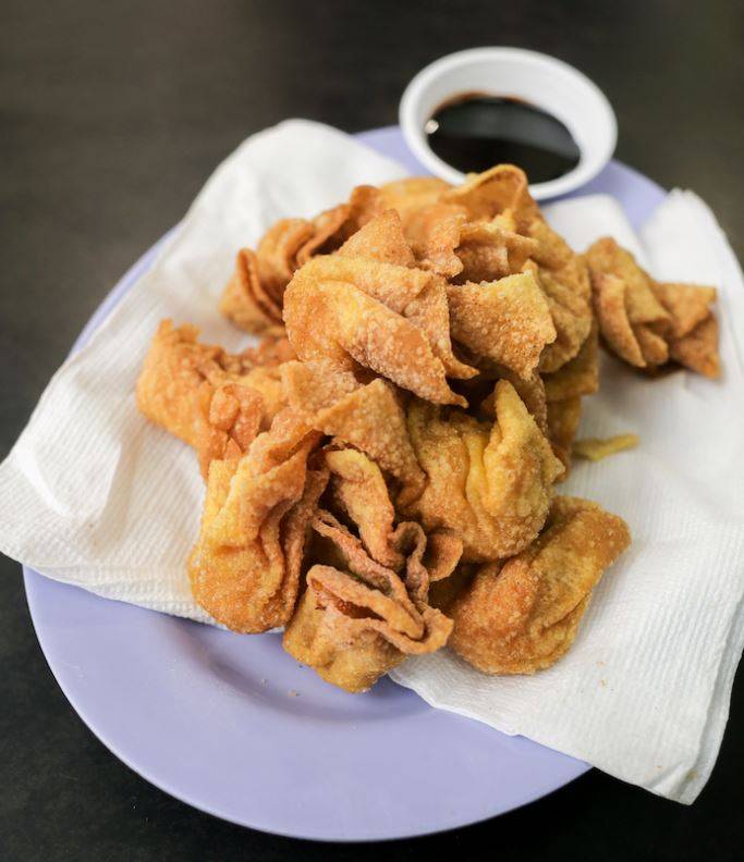 Far East Plaza平价煮炒,获得许多人的青睐