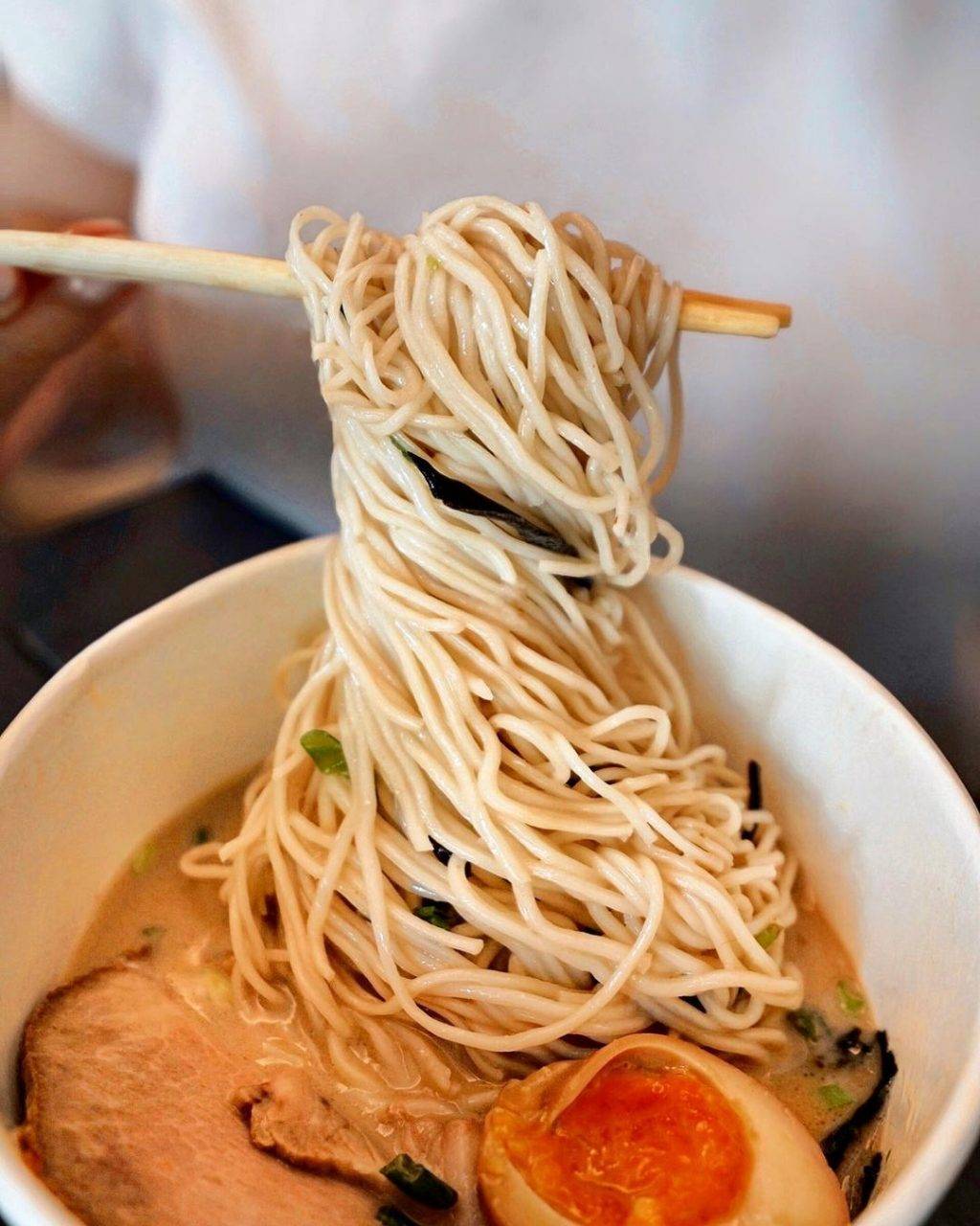 日本九州榜一拉面🍜 Kanada Ya特制口味拉面,一天只賣20碗🤤濃郁湯頭喝不夠,面條Q彈超有勁