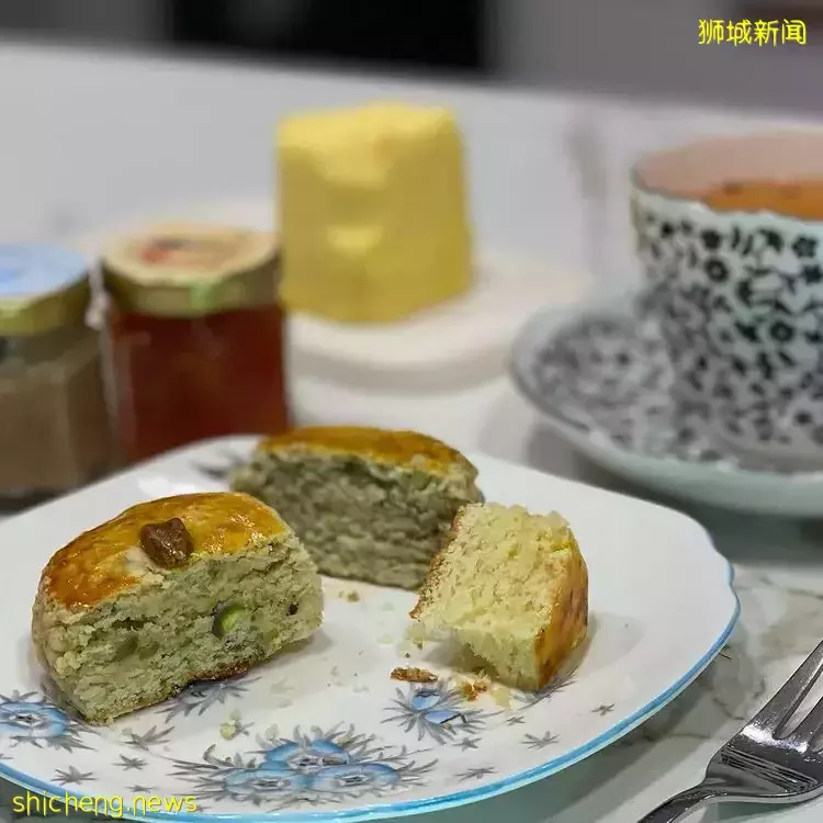 Jamming Scones自制司康+麻薯內餡😍告別傳統偏幹口感，咬下去的每一口都是驚喜