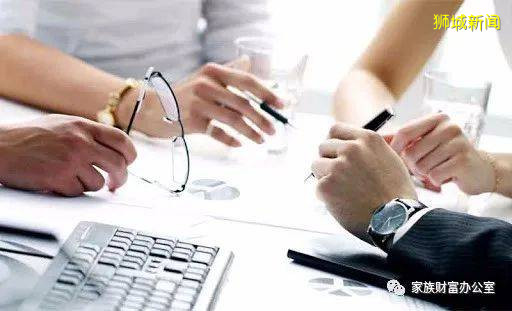 在新加坡,什么样的公司算小公司?小公司可以免除审计