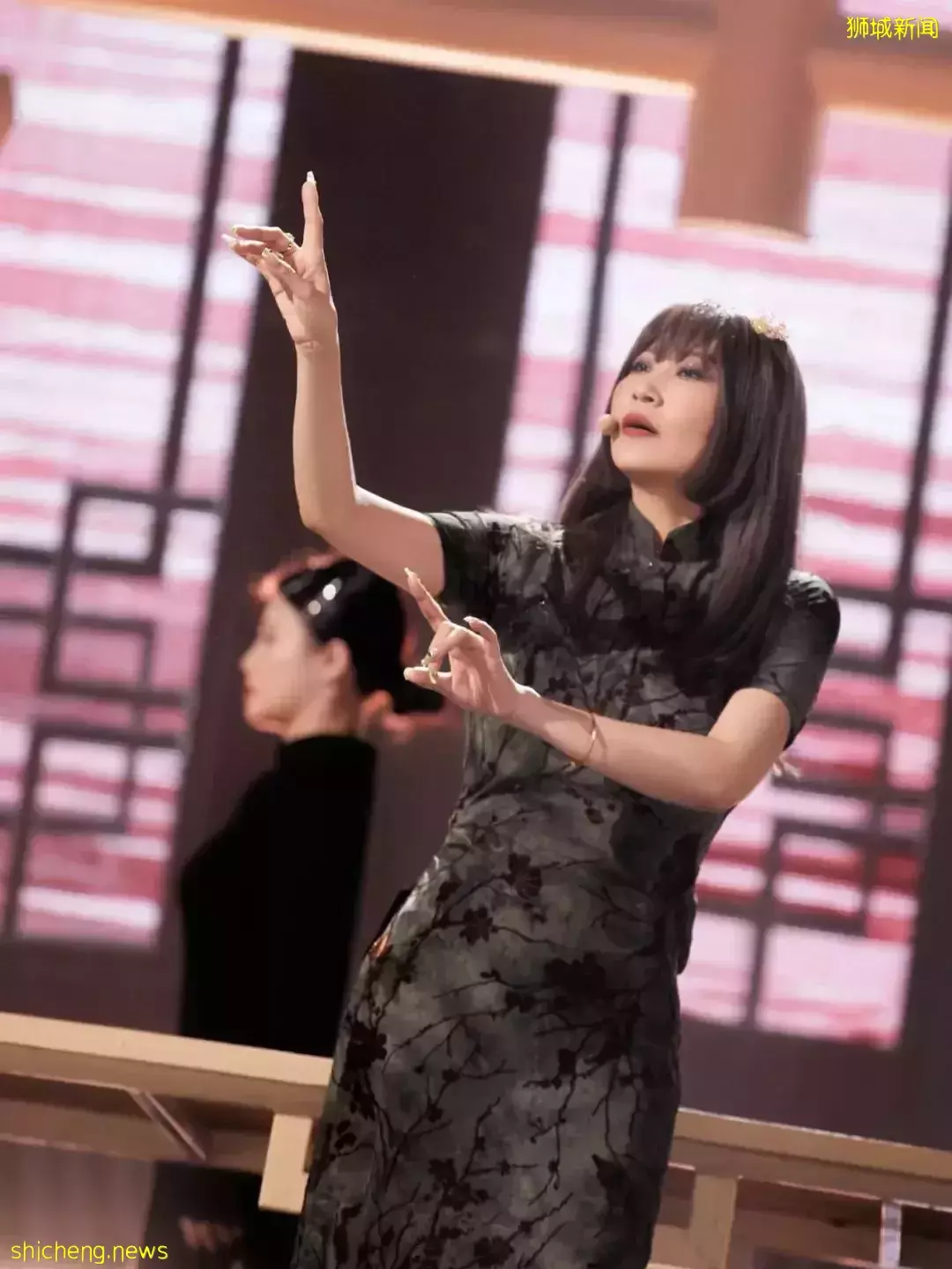 54歲“迪斯科女王”張薔：出10張專輯，都不如《乘風3》1分鍾，能‘忍’到五公，特佩服自己