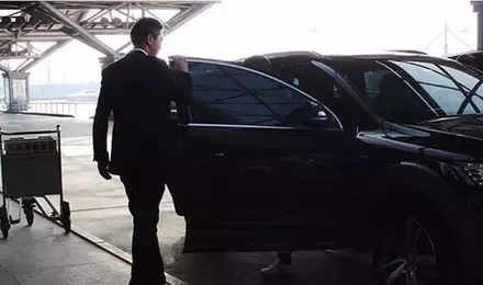 疫情之下,他们在新加坡失去了工作!转身开起了“小卖部”