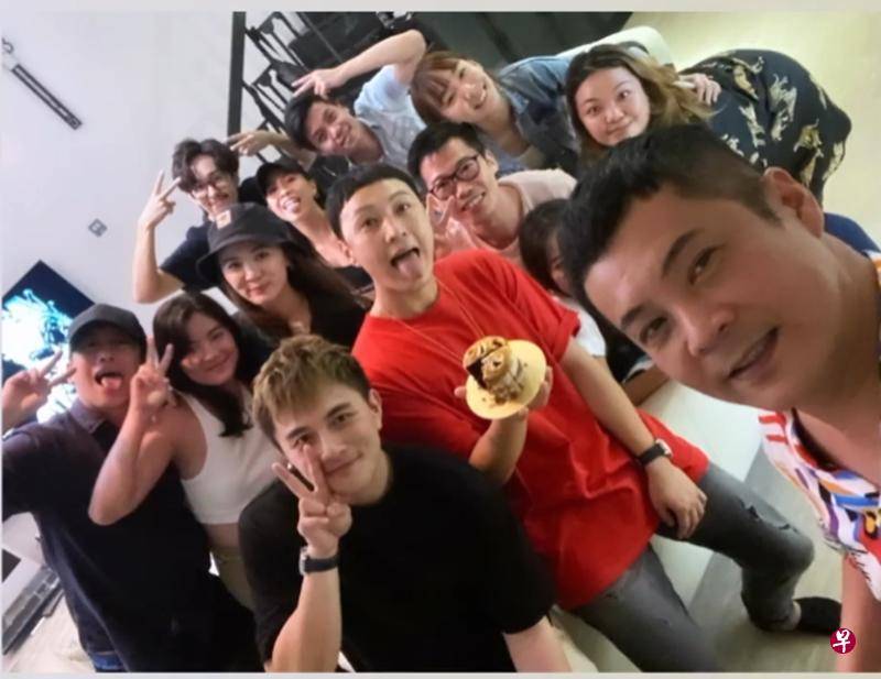 涉無罩群聚慶生 獅城多名藝人公開道歉