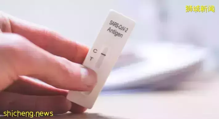 全岛人潮爆满!新加坡两部长一起录视频,恳求这种人别出门!已有198例最新变种病毒