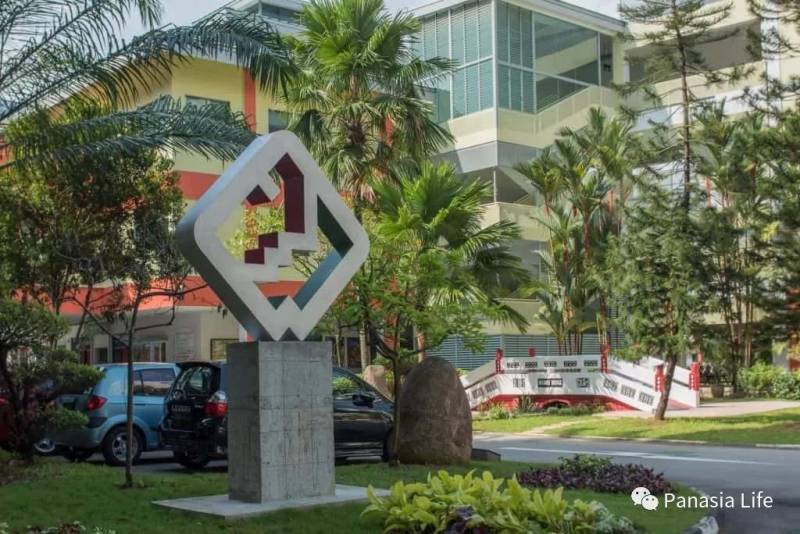 新加坡文礼中学（BLSS）