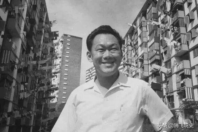 李光耀:中國人從幼兒園到大學瘋狂學英語,漢語不會成新加坡國語