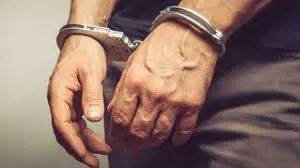 利用他人资料倒卖电话卡 八人被捕！争执后开车撞人 57岁男子被捕