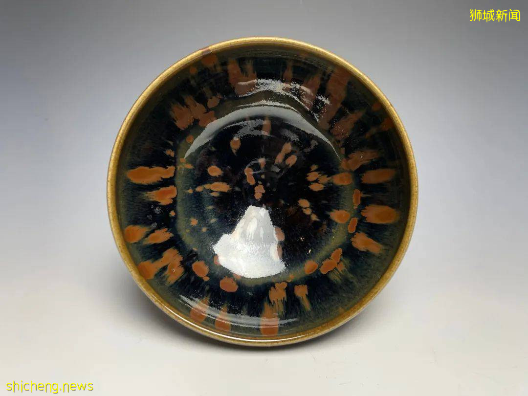 海外珍藏青瓷、建盞等瓷中奇葩荟聚獅城,新加坡國際必買好物清單