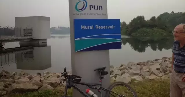 新加坡人深夜排队，翻新一年多的网红景点又开了