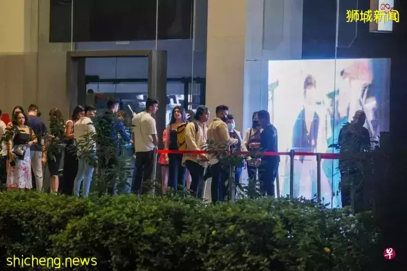 最新消息!新加坡DORSCON疾病应对级别将下调至黄色,26日起多项政策放松,将停止提供免费冠病检测