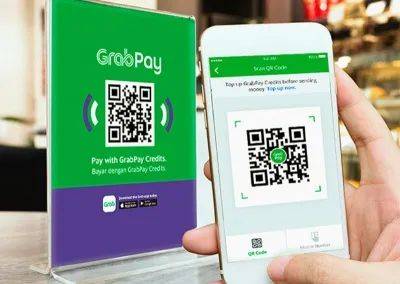 3年前，李顯龍總理說，新加坡部長在中國像個“鄉巴佬”。前天，這一切變了