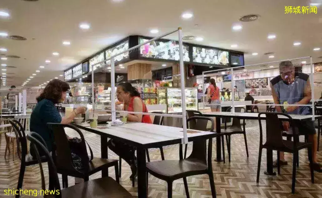 今天起,新加坡咖啡店和食堂业者允许完成疫苗接种者五人堂食