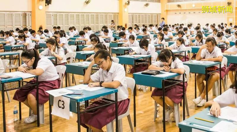小六会考口试开考,考场安装透明隔屏,因疫情获准缺席者将在9月补考
