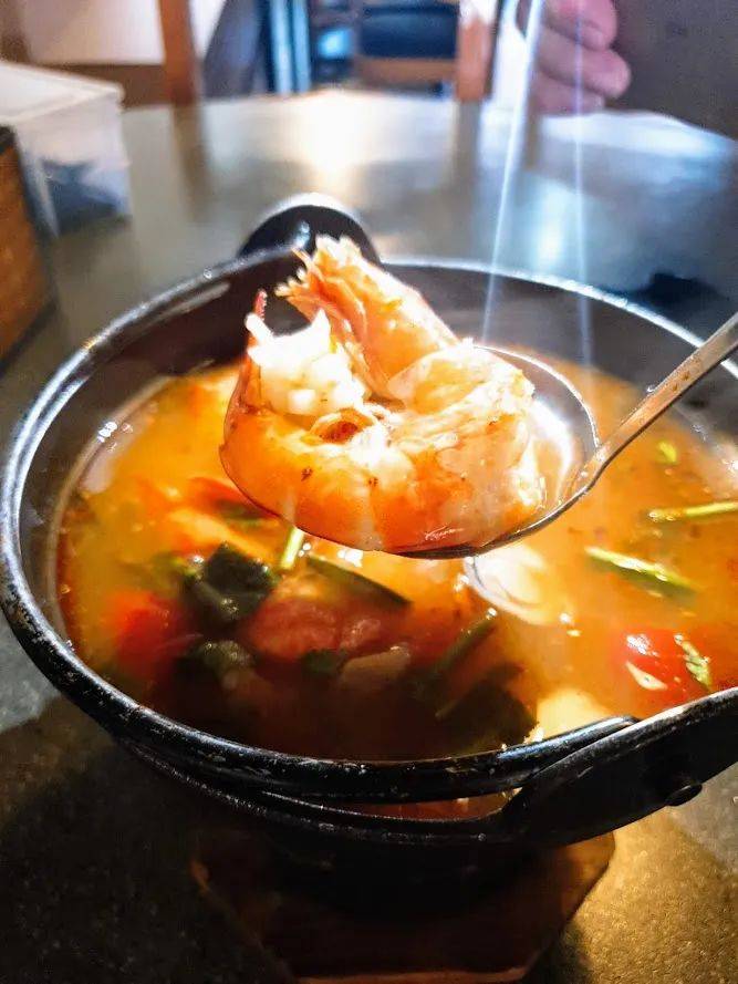 新加坡這家泰國餐館居然有100多種泰式料理@暹羅村!酸酸甜甜的口味嗨翻你的味蕾