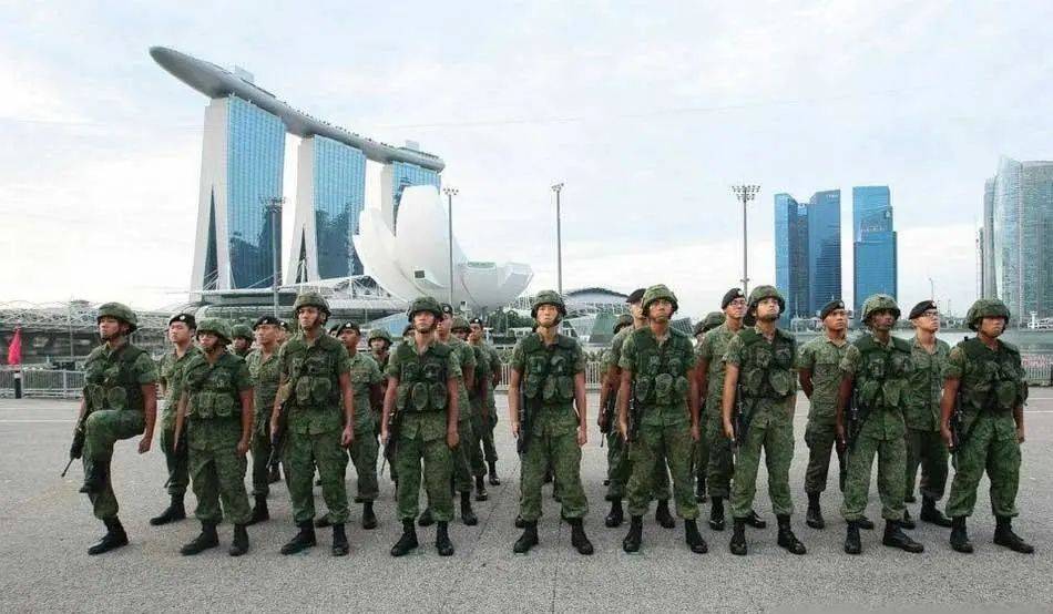 新加坡国际中学生亦可办绿卡?政府小六会考这一关得先过