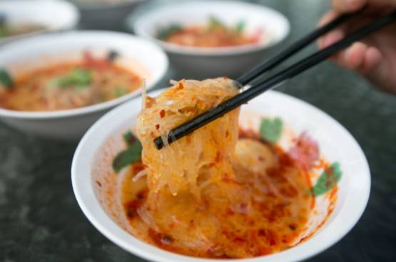 新加坡國民娛樂新玩法,養生釣蝦約不約