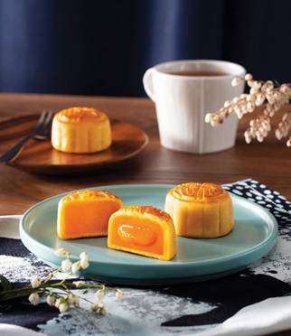 今年香港美心月餅首次推出Minions迷你兵團不倒翁月餅禮盒讓你嗨翻中秋