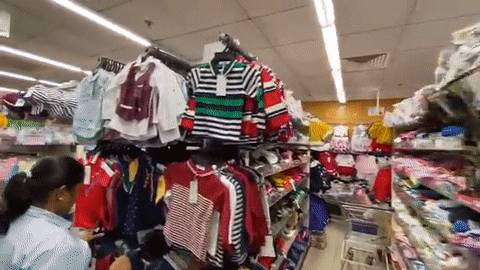 客工大批感染后,新加坡这个区变得荒凉了!唯一的24小时商场大裁员