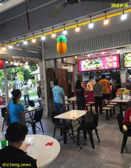 前翡翠厨师创业”坚哥港式云吞面“, 五星级料理🍜平民价格 $5