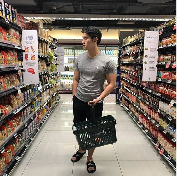 刷屏！史上最帥和尚火了！他到底是誰？新加坡10個最帥的男人表示不服