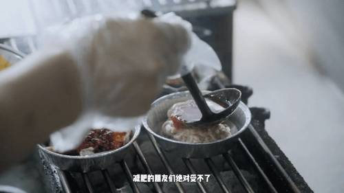 宝藏烧烤店,原汁原味川味烧烤!90多种美食碳香过瘾!撸串喝酒第一选择,“熊猫撸串”来啦